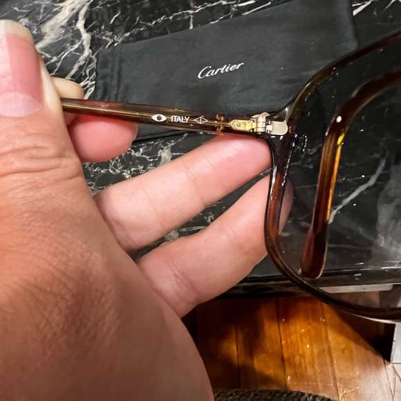 Anne Klein Sunglasses - Picture 7 of 8